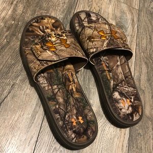 Underarmor Camo Sliders